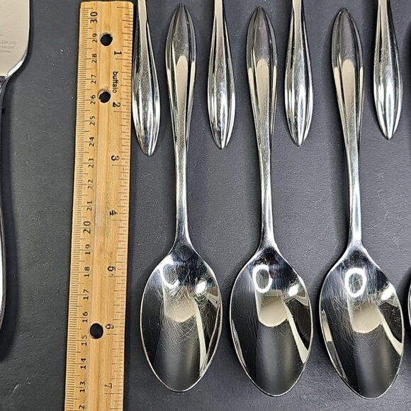 Lenox Stainless Steel 18/10 Flatware Set 30pcs Very Good Quality Service For 6 - Picture 13 of 13